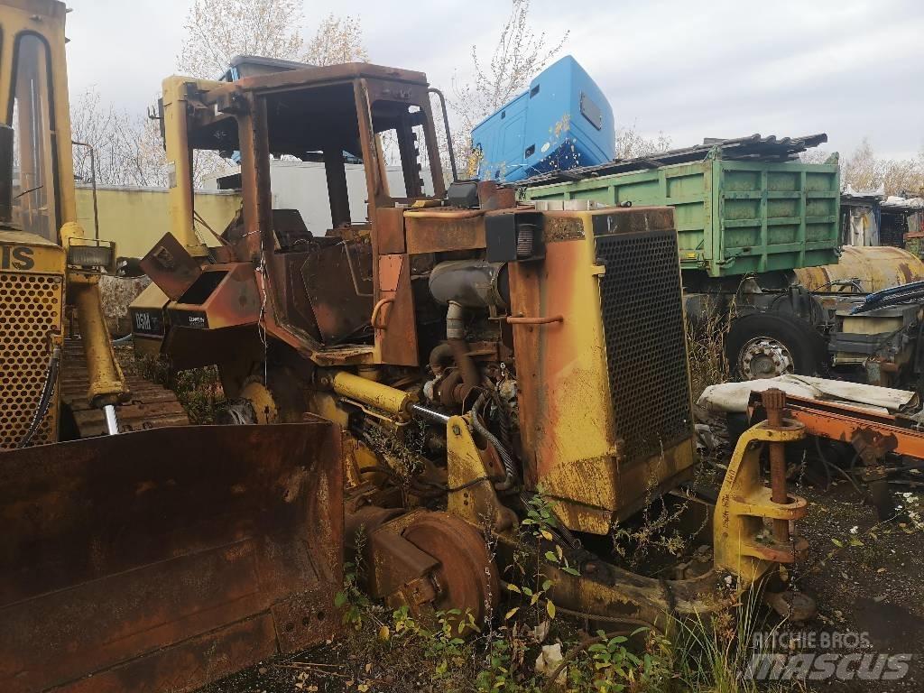 CAT D 5 M XL Buldozere pe senile