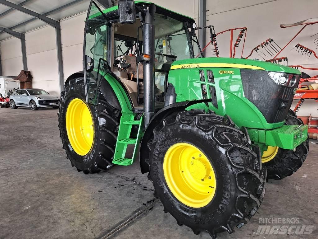 John Deere 6110 RC Tractoare