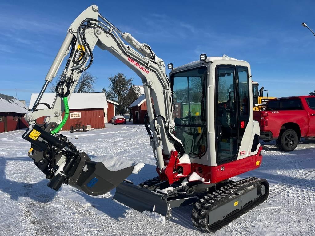 Takeuchi TB225 Mini excavatoare < 7t