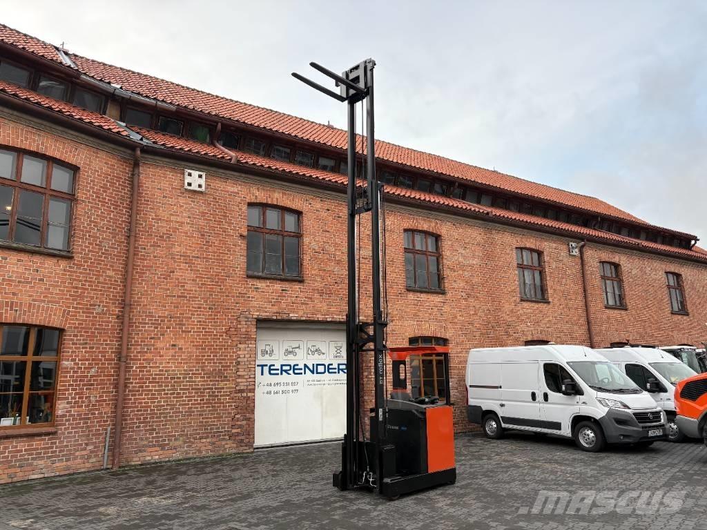 BT RR E 140 M Stivuitor cu catarg retractabil