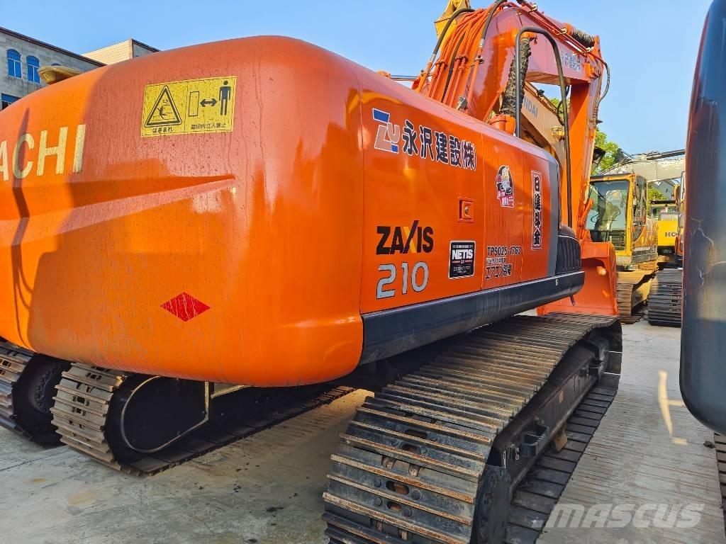 Hitachi ZX 210 Excavatoare pe șenile
