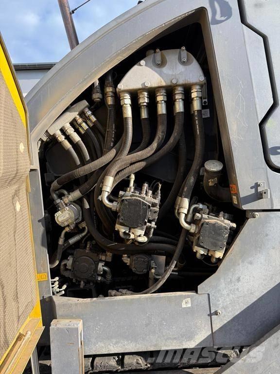 Dynapac SD 2500 CS Pavatoare asfalt