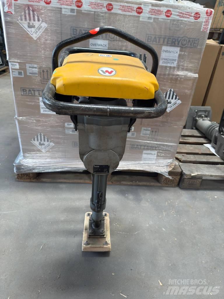 Wacker Neuson AS30e Compactor
