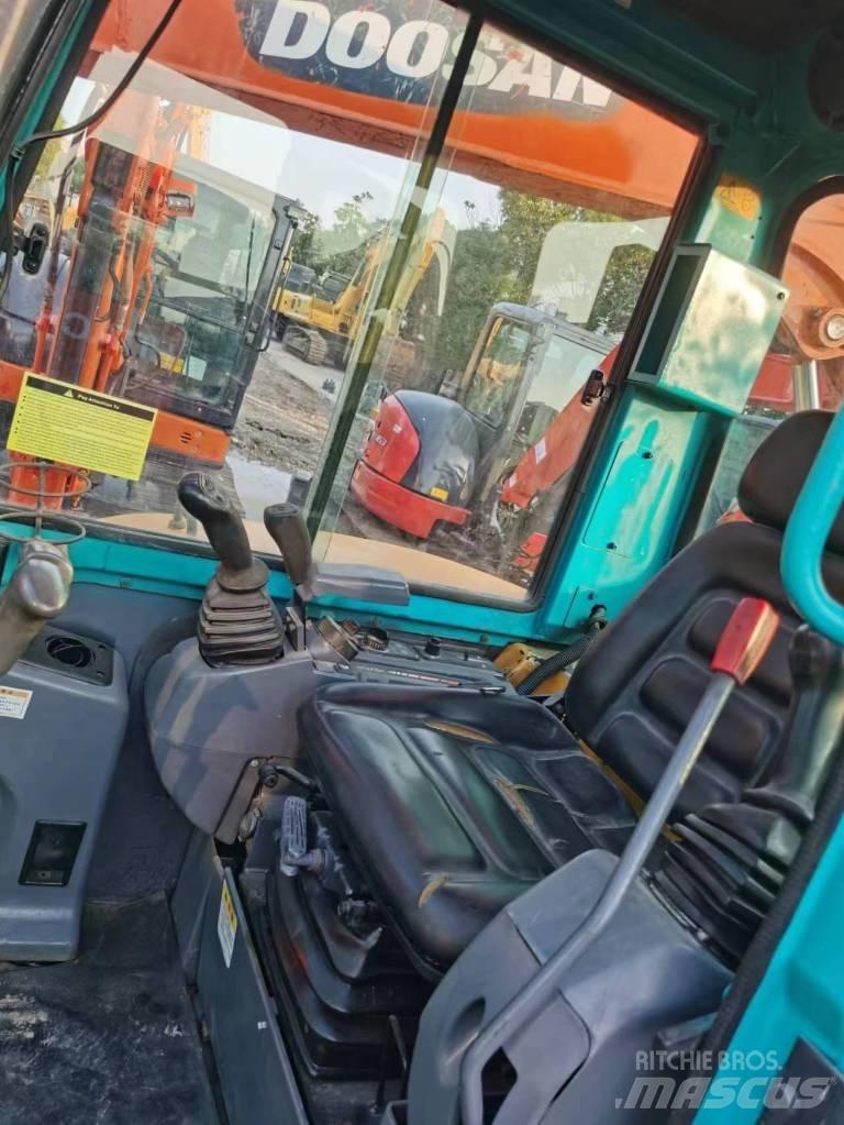 Kubota 163-1 Excavatoare pe șenile
