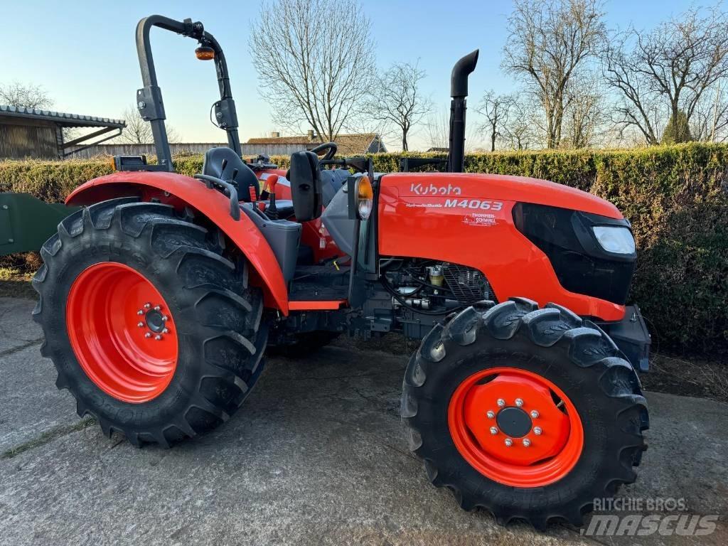 Kubota M 4-063 Tractoare