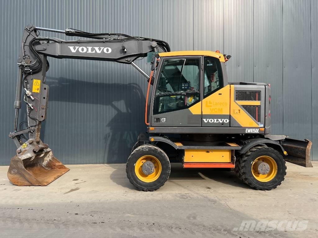 Volvo EWR150E Excavatoare cu roti