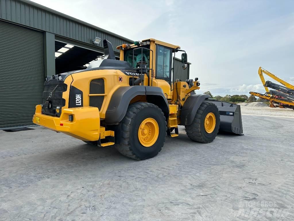Volvo L 120 H Incarcator pe pneuri