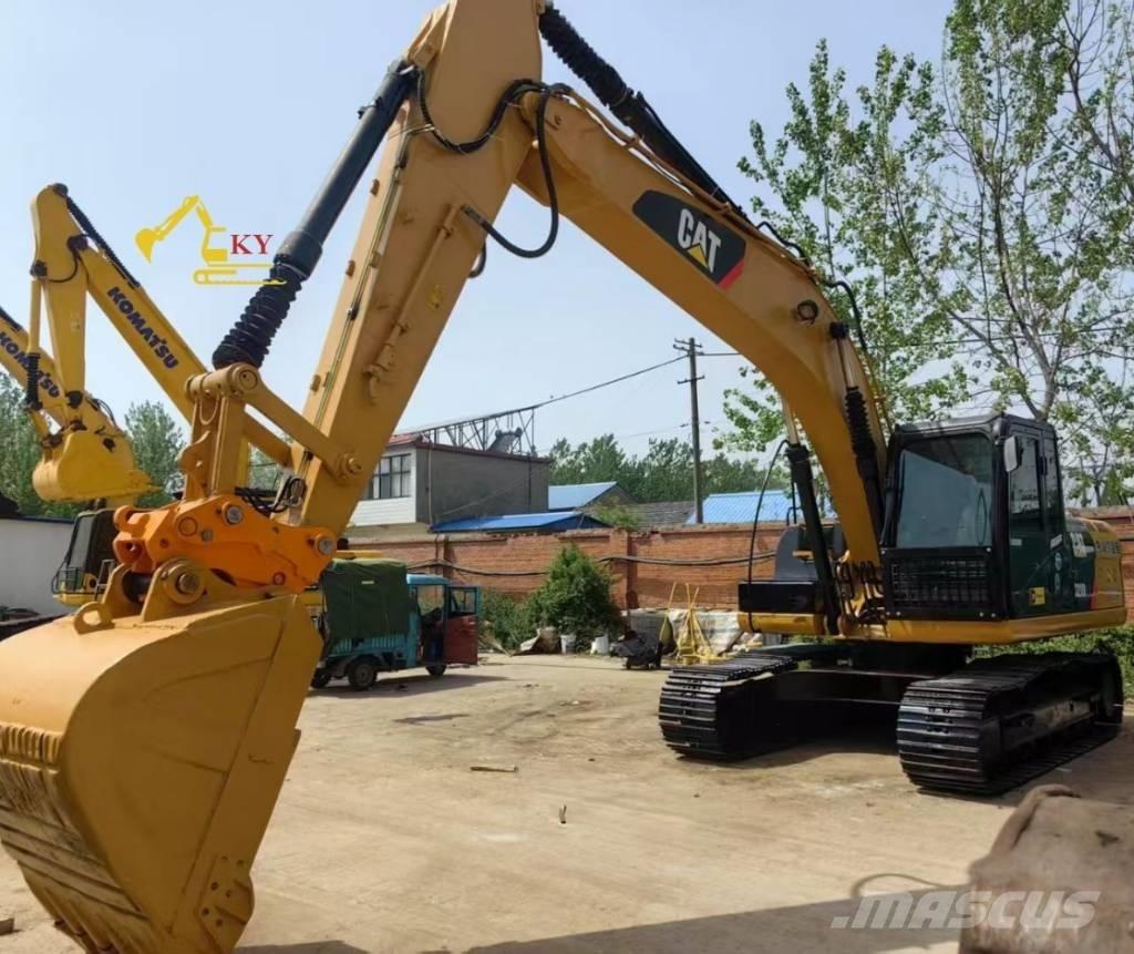 CAT 320d2 Excavatoare pe șenile

