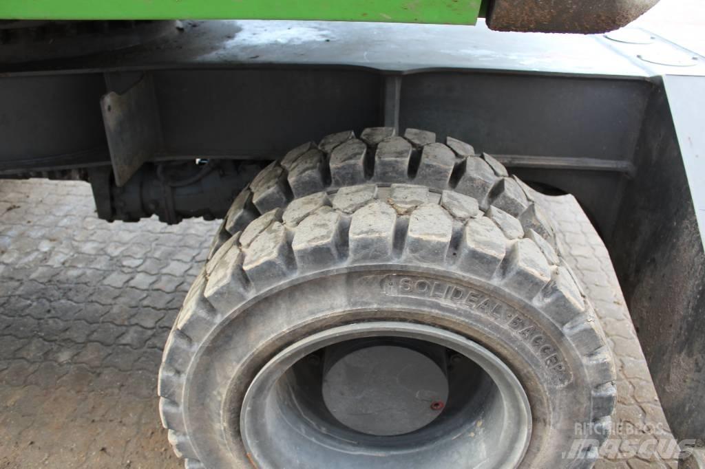 Sennebogen 817E Paleta de manipulare