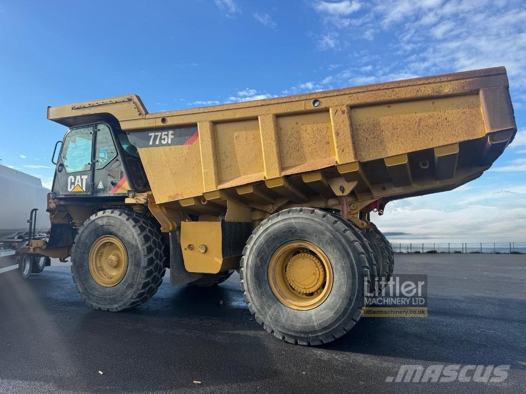 CAT 775 F Camioane cu basculante rigide