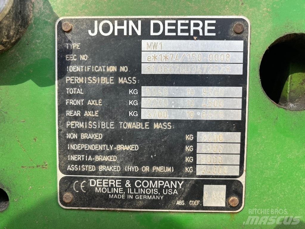 John Deere 6620 Tractoare
