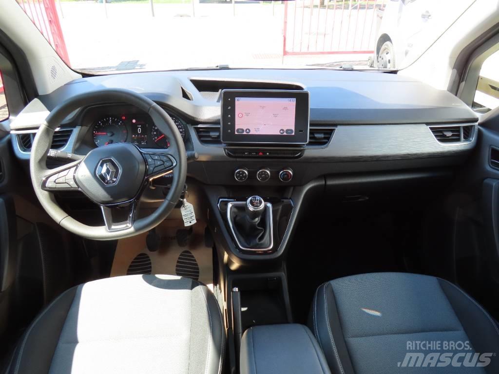 Renault Kangoo Mini autobuze