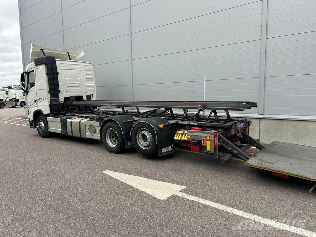 Volvo FH Camioane Demontabile