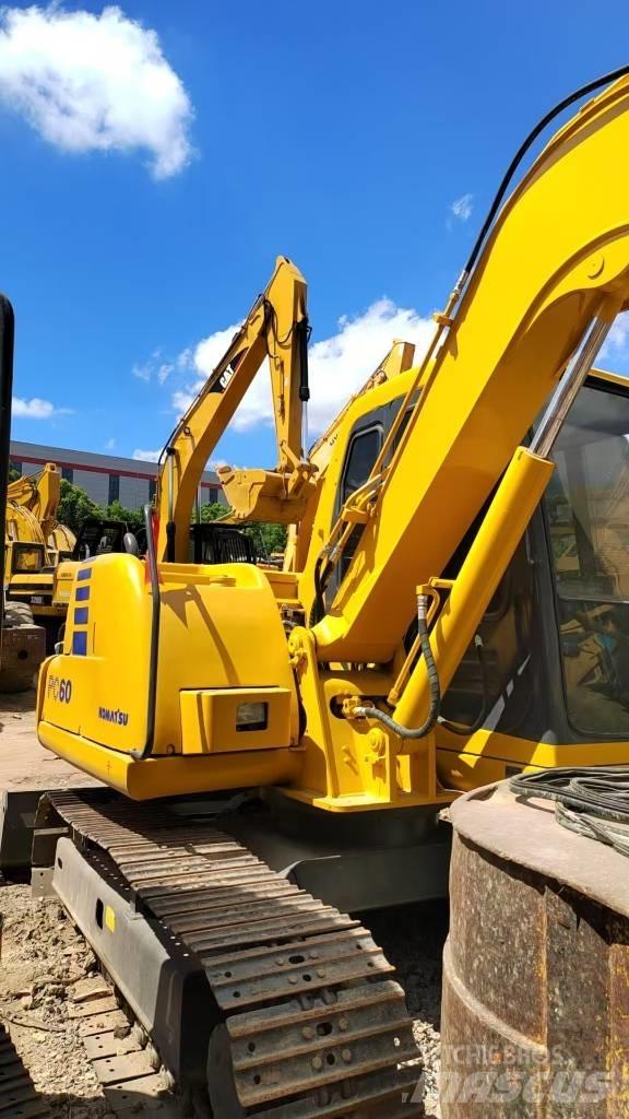 Komatsu PC 60 Excavatoare pe șenile
