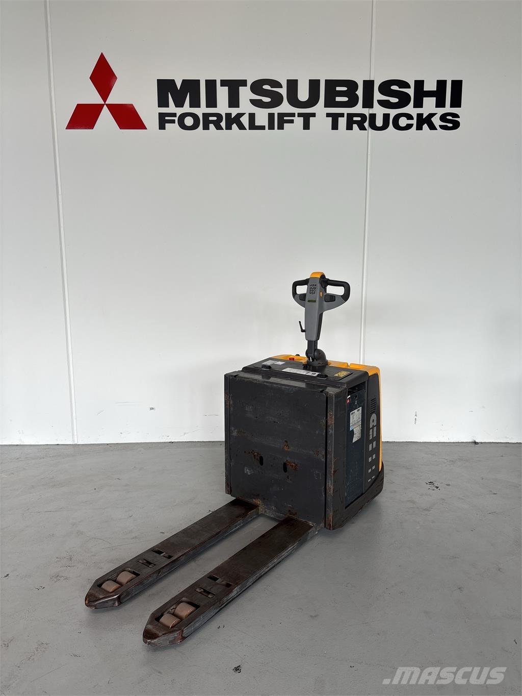 Atlet PMR200P Camioane cu platforma