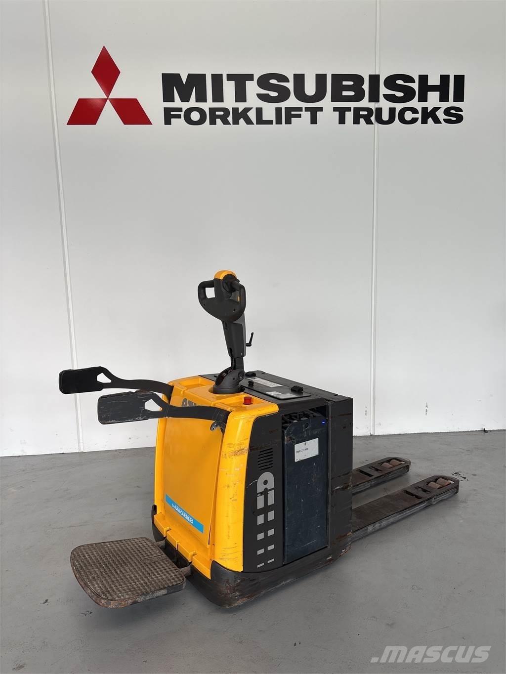 Atlet PMR200P Camioane cu platforma