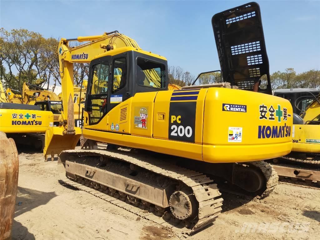 Komatsu PC200-7 Excavatoare pe șenile
