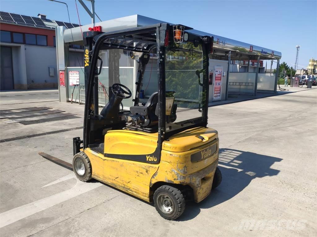 Yale ERP20VF Stivuitor electric