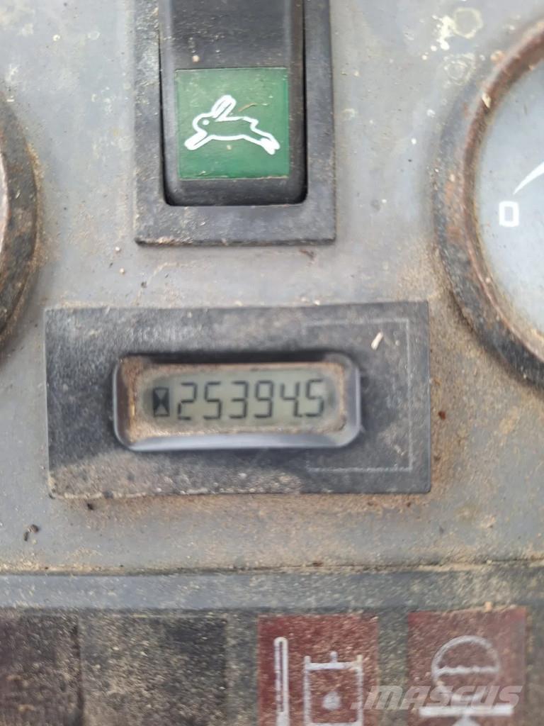 Liebherr A312 Excavatoare cu roti