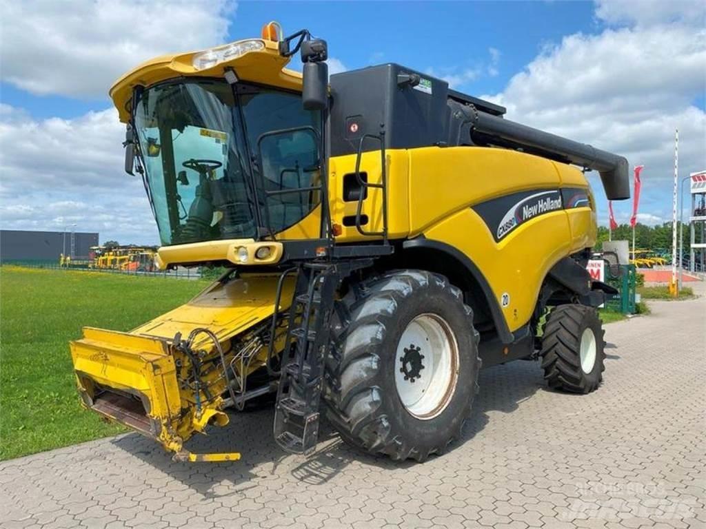 New Holland CX 880 Combine de secerat