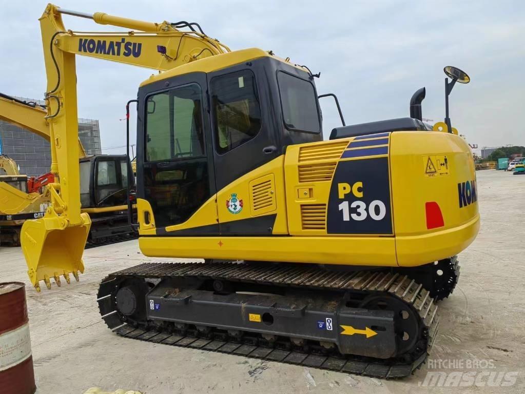 Komatsu PC 130-7K Excavatoare 7t - 12t