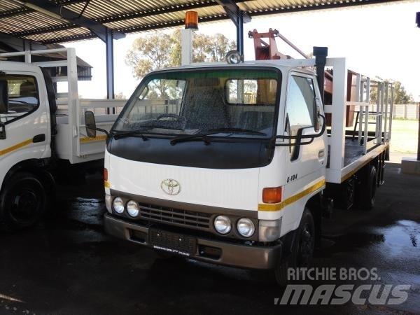Toyota dyna 5104 Autocamioane