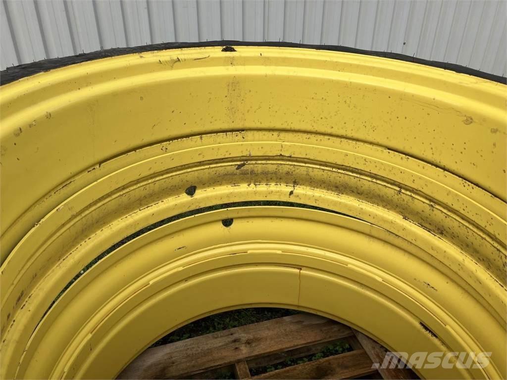 Taurus 270/95R44 Roti