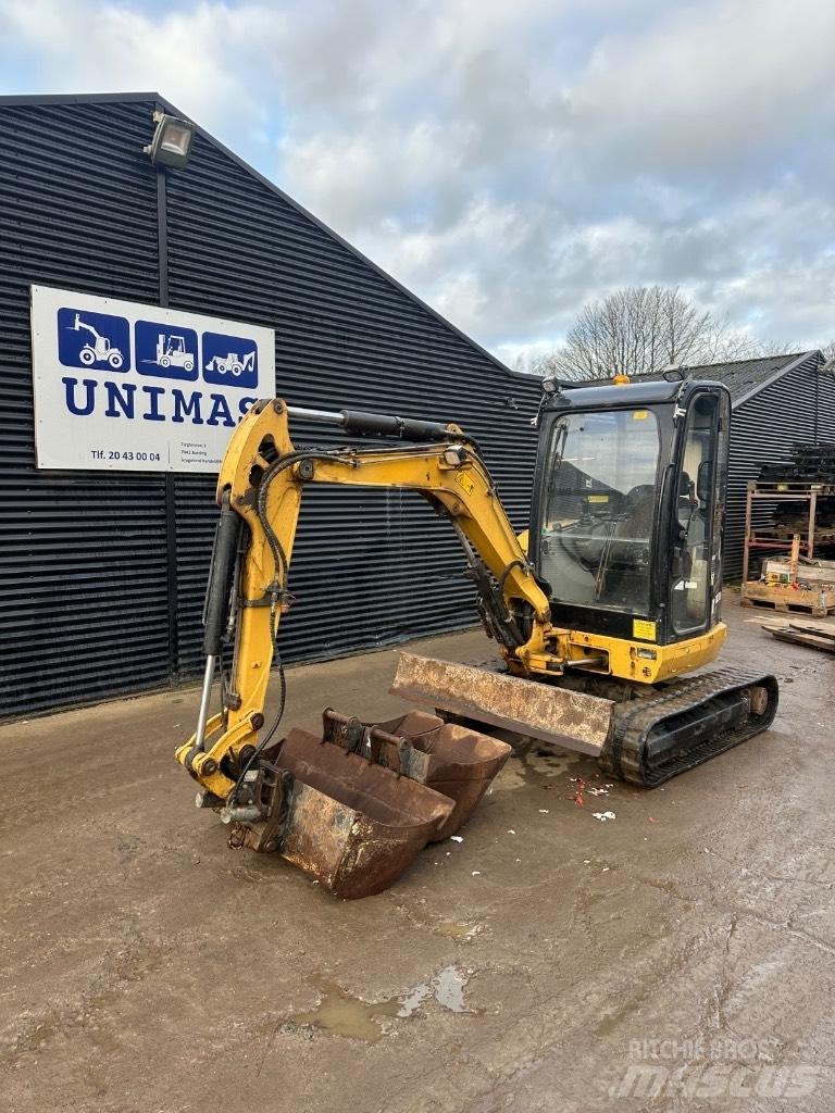 CAT 302.7DCR Mini excavatoare < 7t