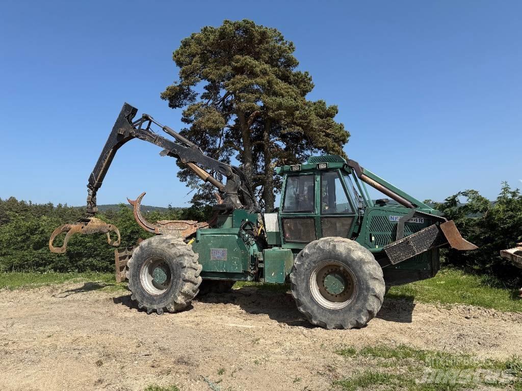 Noe NF210-4R Utilaje de manevrarea a bustenilor
