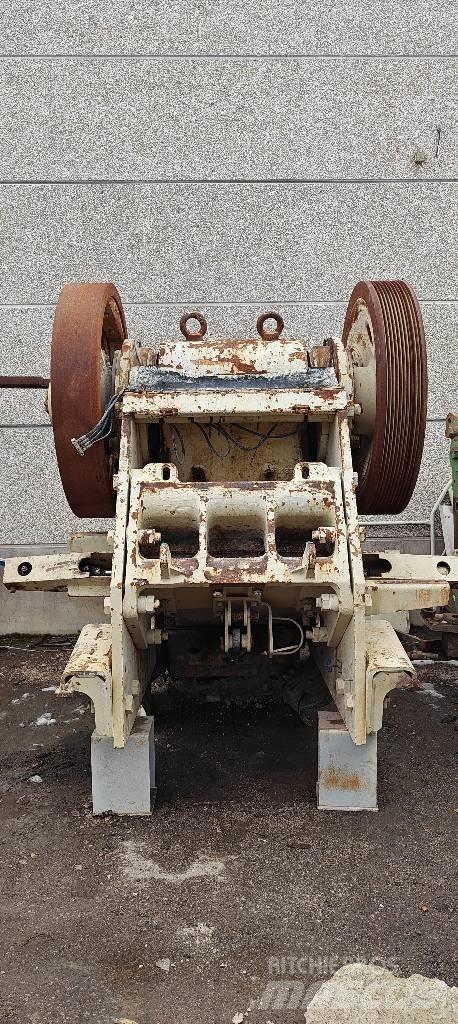 Metso C 100 Concasoare