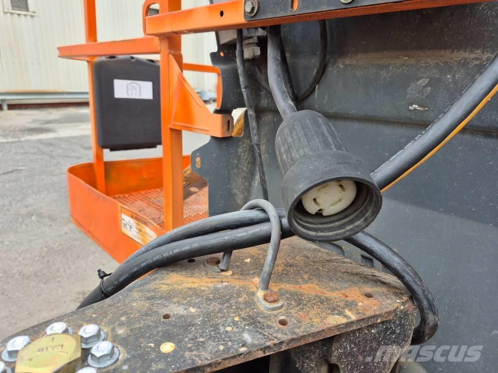 JLG 400 S Nacele cu brat telescopic