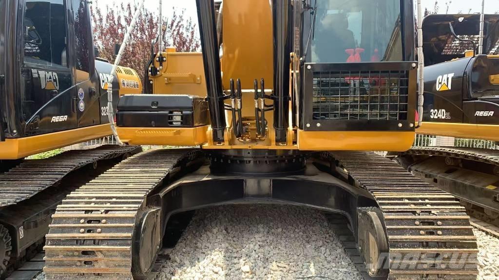 CAT 325 D L Excavatoare pe șenile
