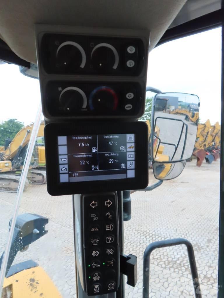 CAT 972 MXE Incarcator pe pneuri