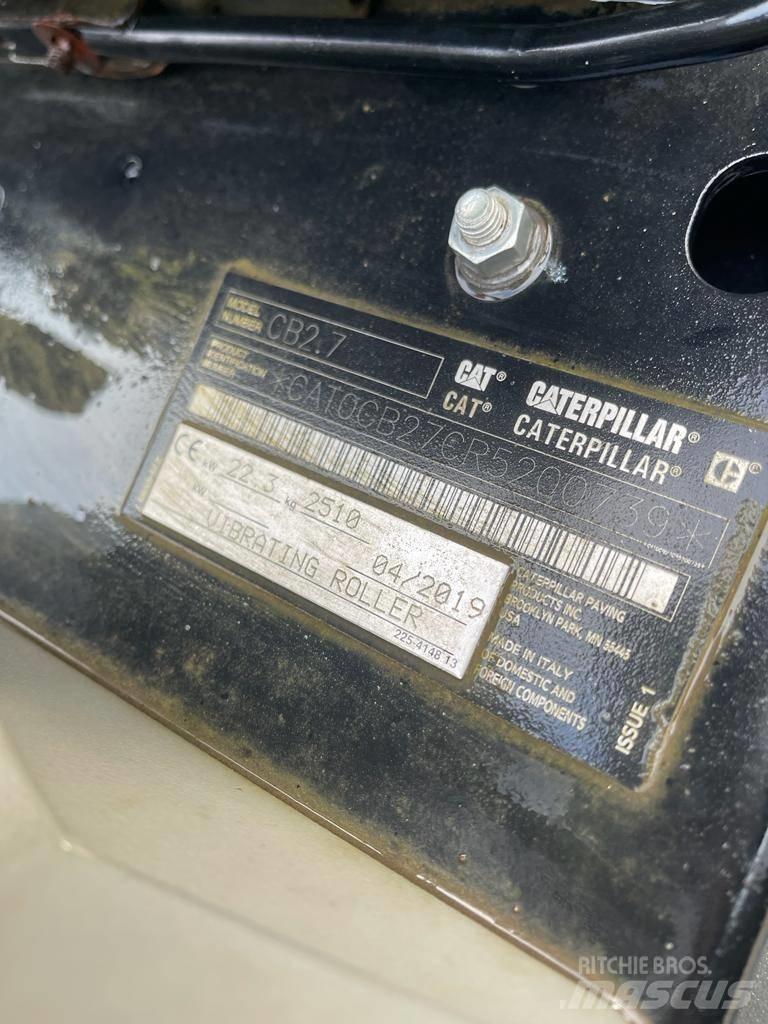 CAT CB 2.7 Cilindri compactori dubli