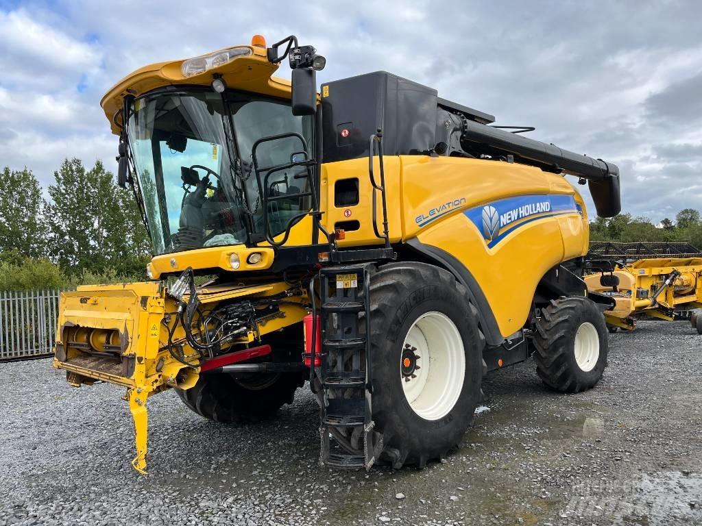 New Holland CX 8070 Combine de secerat