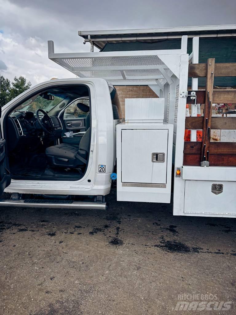 Dodge Ram 5500 Municipal/vehicul cu uz general