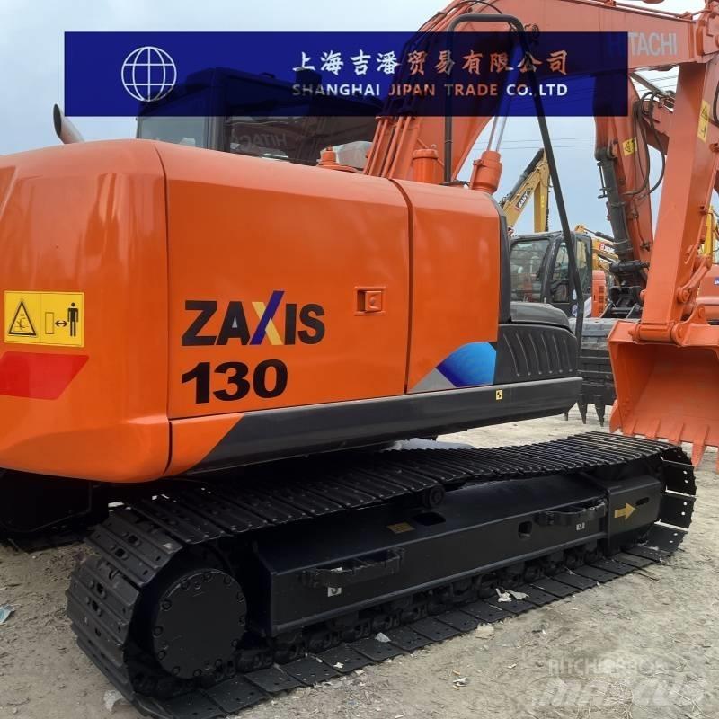 Hitachi ZX 130 Excavatoare 7t - 12t