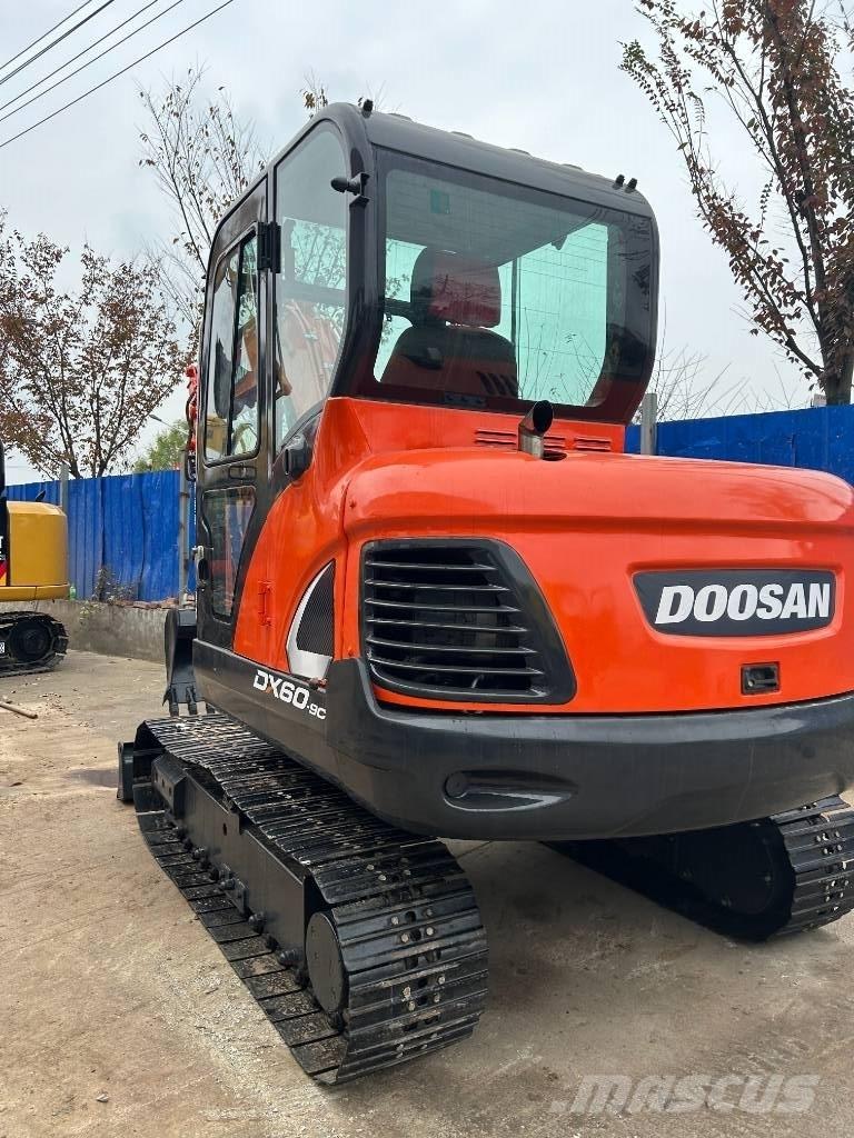 Doosan DX 60 Mini excavatoare < 7t