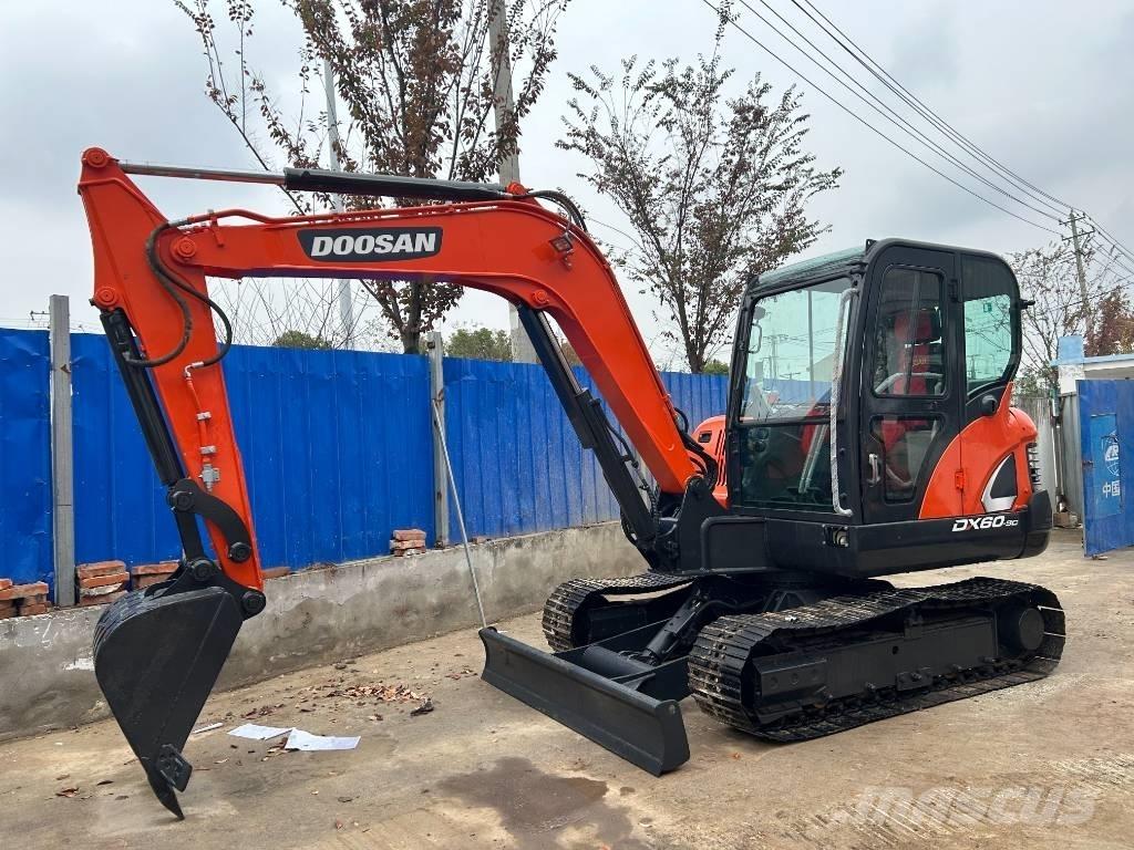 Doosan DX 60 Mini excavatoare < 7t