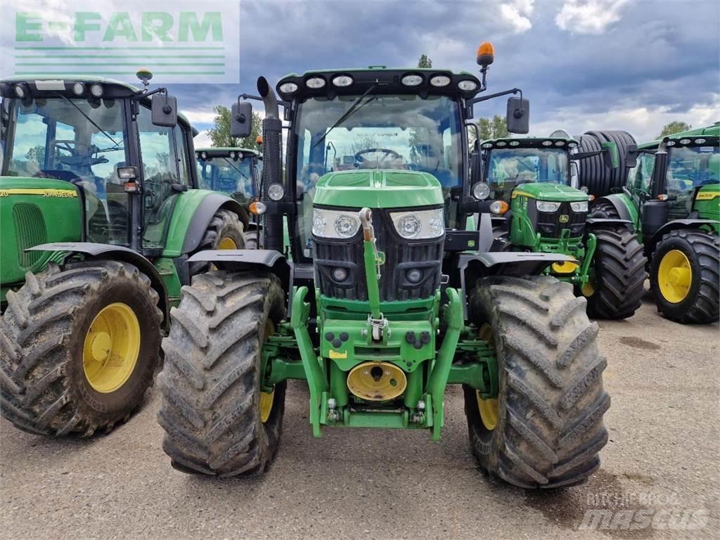 John Deere 6125R Tractoare