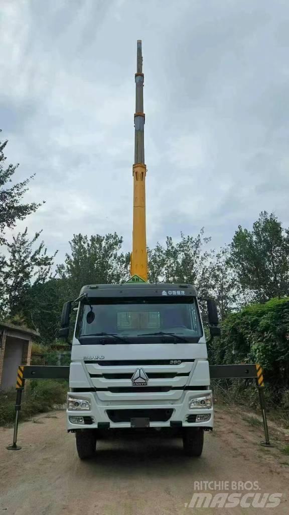 Howo 380 8x4 Autobasculanta