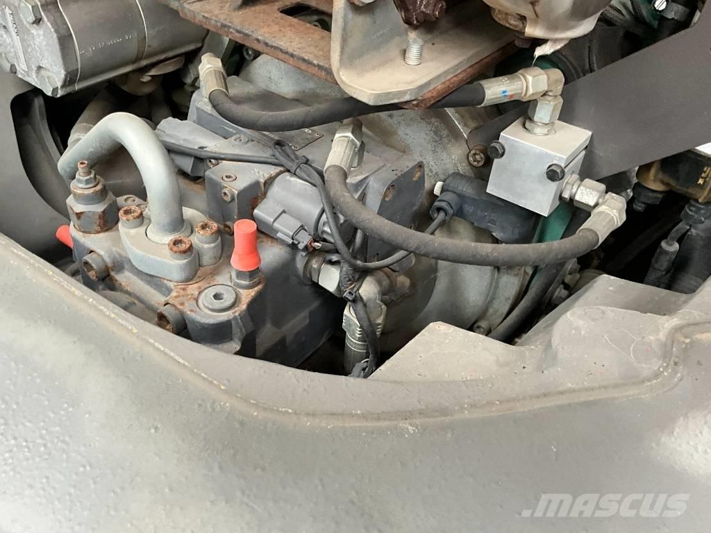 Volvo L 30 G Incarcator pe pneuri