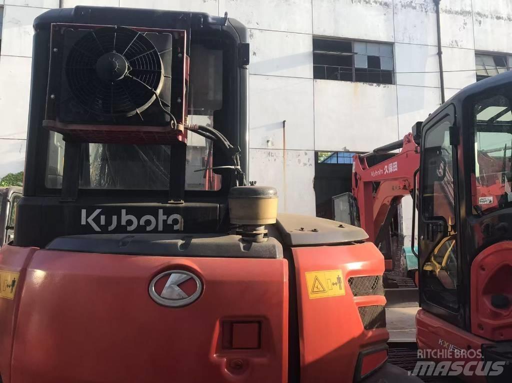Kubota KX 165 Excavatoare pe șenile
