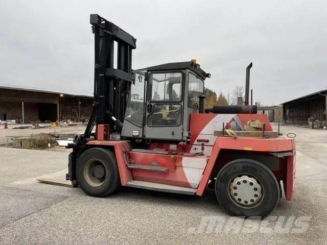 Kalmar DCD120-6 Stivuitor diesel
