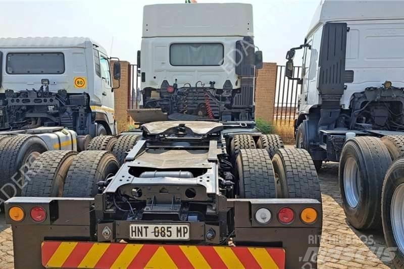 Hino 700 Altele