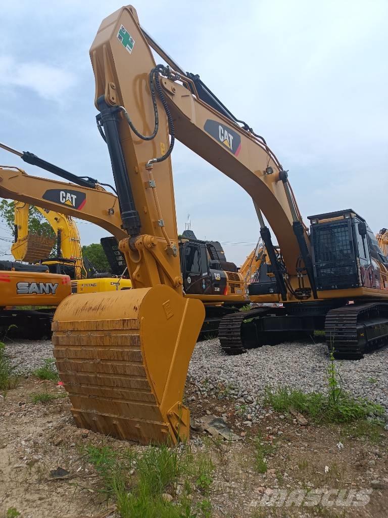 CAT 330D2 Excavatoare pe șenile
