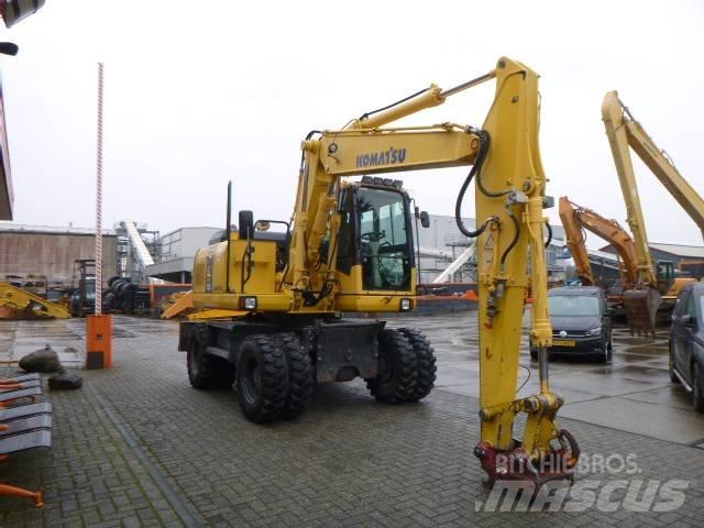 Komatsu PW 140-7 Excavatoare cu roti