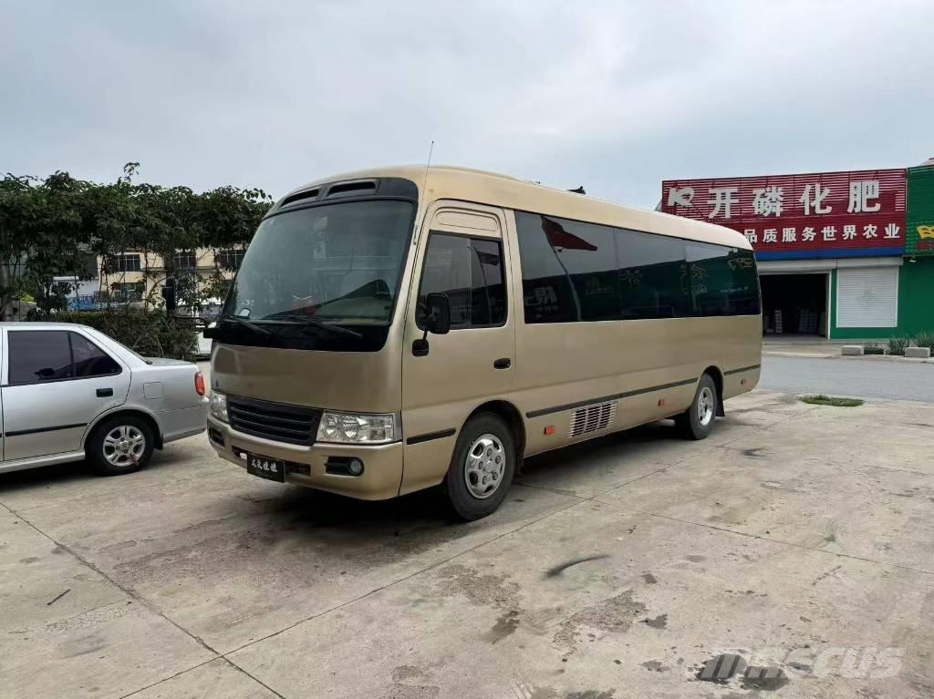 Toyota Coaster Bus Mini autobuze