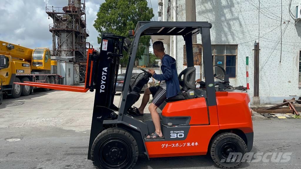 Toyota FD 30 Stivuitor diesel