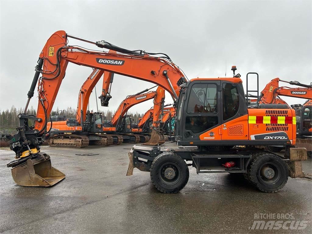 Doosan DX170W-5 Excavatoare pe șenile
